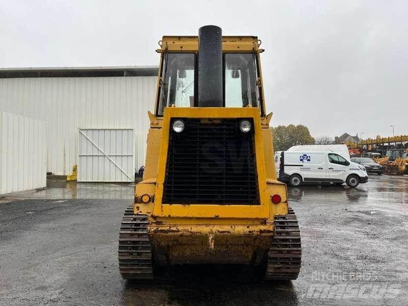 CAT 953 Гусеничні вантажники