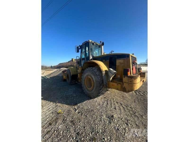 CAT 962G Фронтальні навантажувачі
