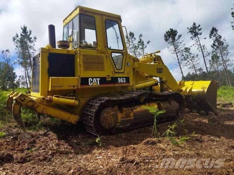 CAT 963 Гусеничні вантажники