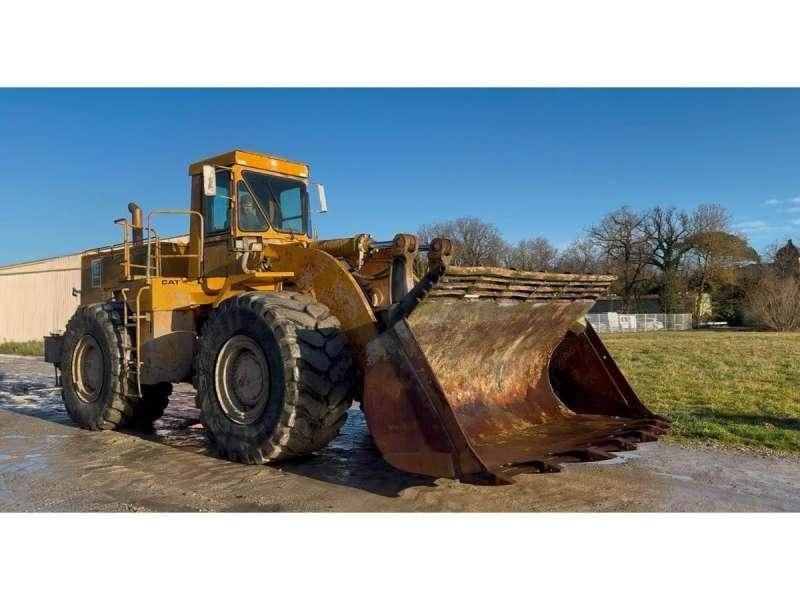 CAT 988B Фронтальні навантажувачі