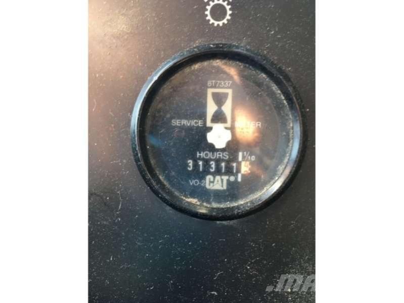 CAT 990 Фронтальні навантажувачі