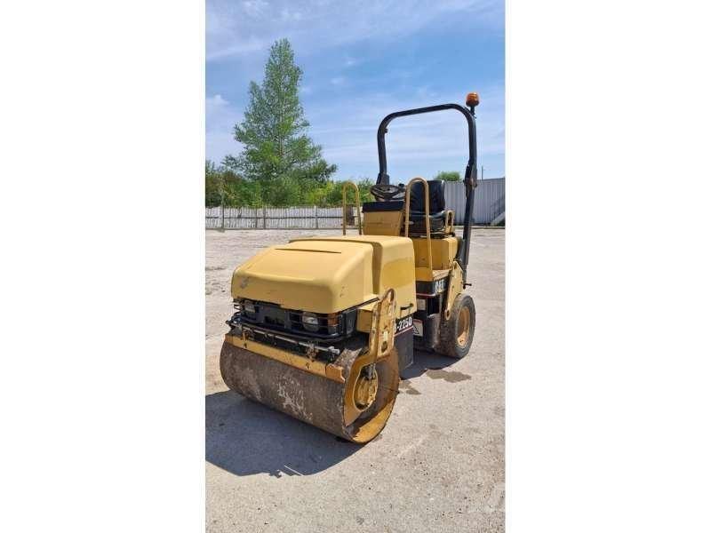 CAT CB225D Ущільнювачі грунту