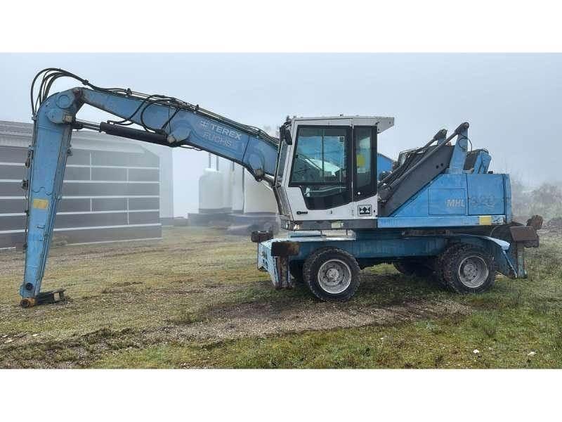 Fuchs MHL320 Перевантажувачі металобрухту/промислові навантажувачі