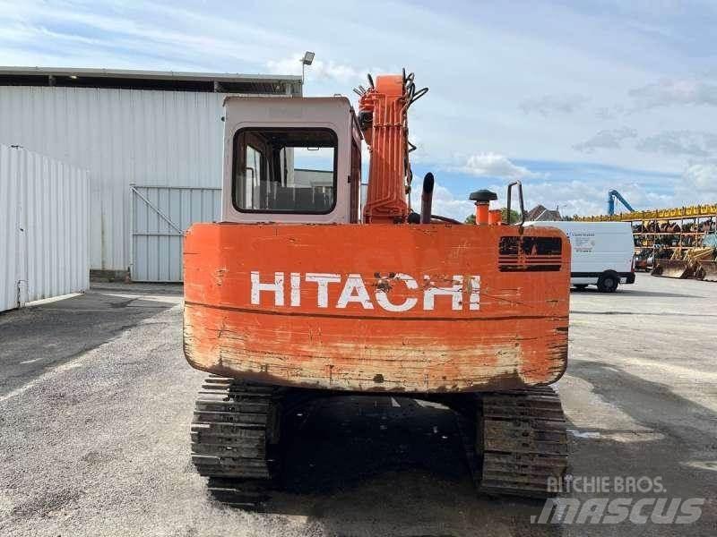 Hitachi EX60 Гусеничні екскаватори