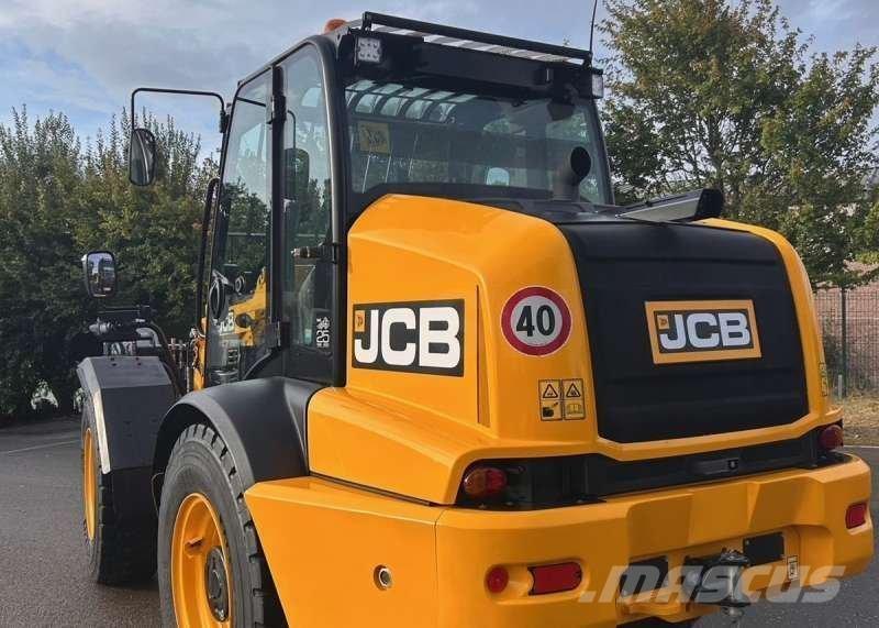 JCB TM320 Телескопічні навантажувачі