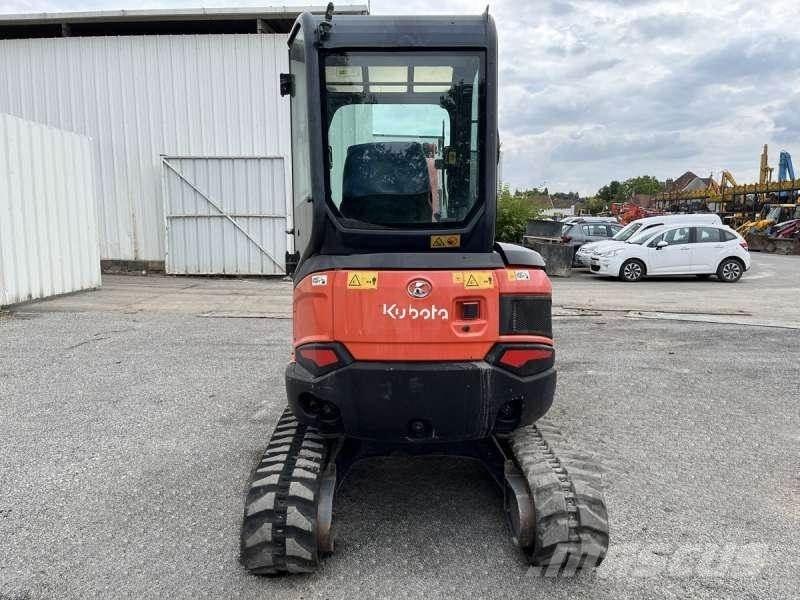 Kubota U27-4 Міні-екскаватори < 7т