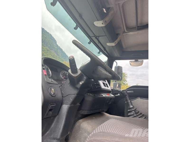 MAN 26/440 Самоскиди