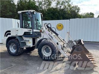 Terex TL100 Малі навантажувачі