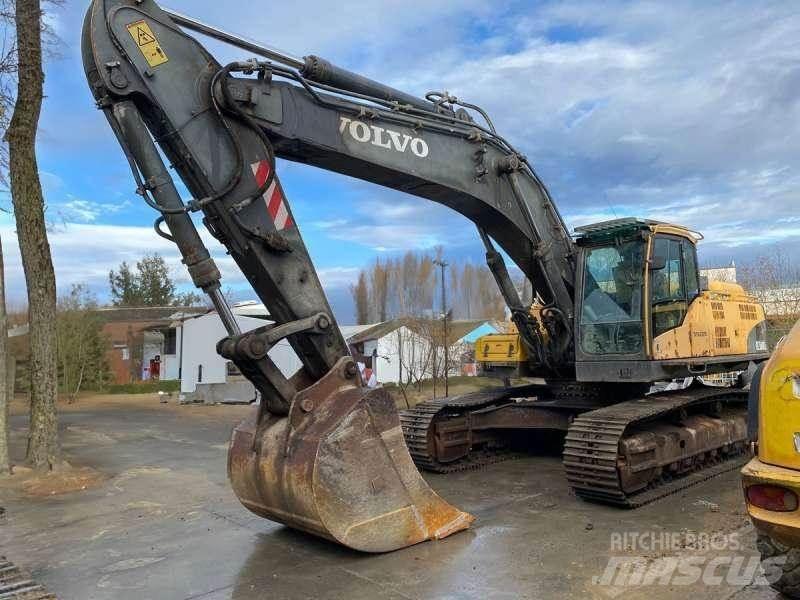 Volvo EC360 Гусеничні екскаватори