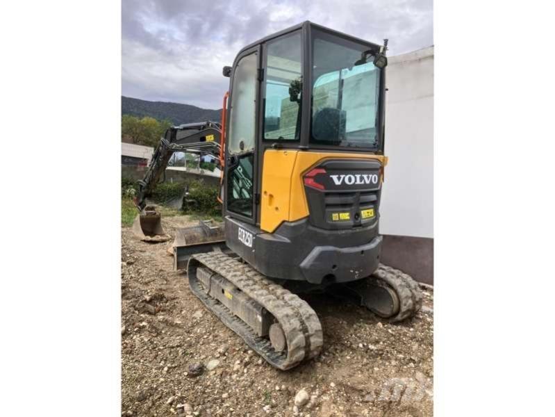 Volvo ECR25D Міні-екскаватори < 7т