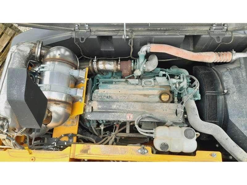 Volvo EW180E Колісні екскаватори