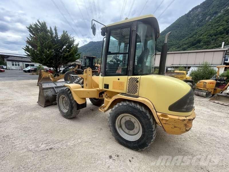 Volvo L30Z Малі навантажувачі