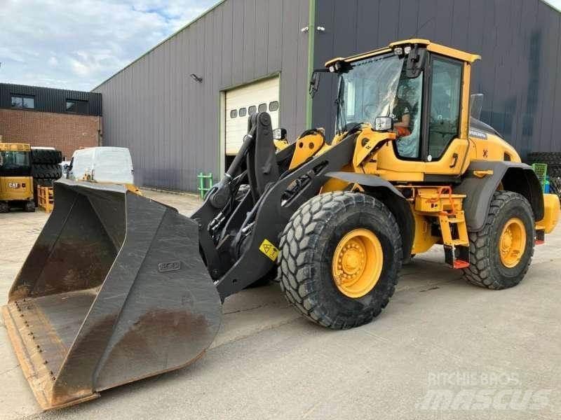 Volvo L90H Фронтальні навантажувачі