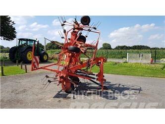 Kuhn GF7802 Граблі і сінозворушувачі