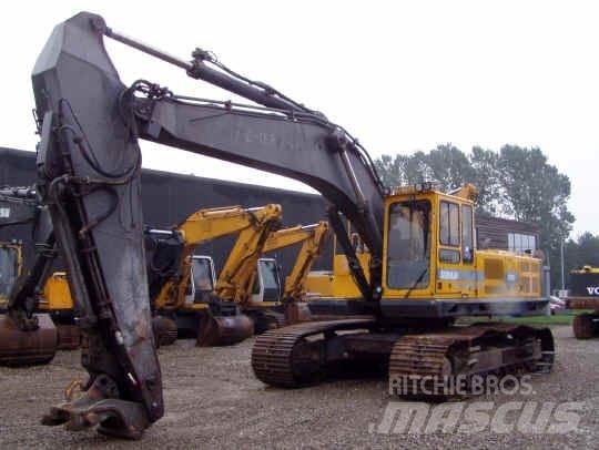 Åkerman EC450 Гусеничні екскаватори
