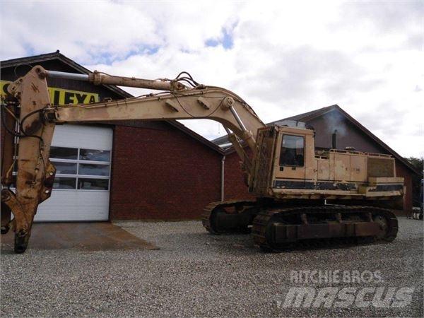 CAT 245B Гусеничні екскаватори
