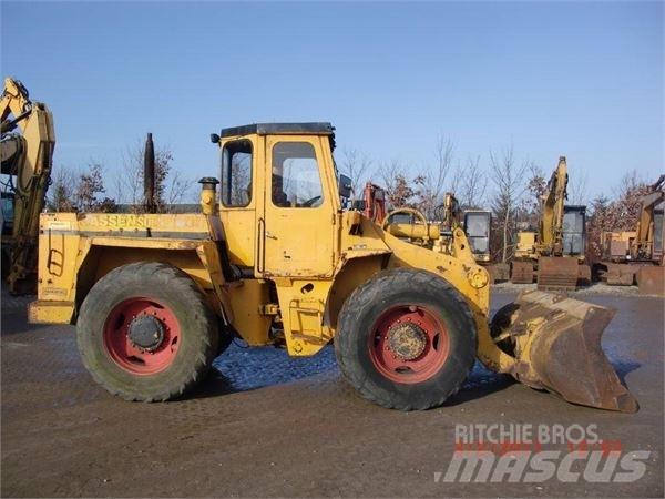 Hanomag 44C Фронтальні навантажувачі