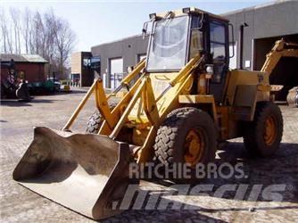 JCB 410 Фронтальні навантажувачі