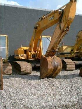 Kobelco 907 Гусеничні екскаватори