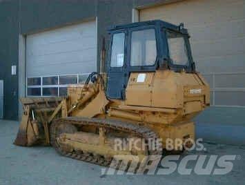 Komatsu D53S Гусеничні вантажники
