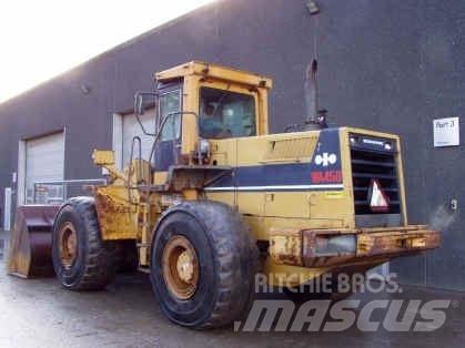 Komatsu WA450-1 Фронтальні навантажувачі