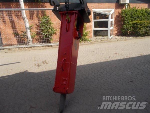 Rammer S52 Плуги