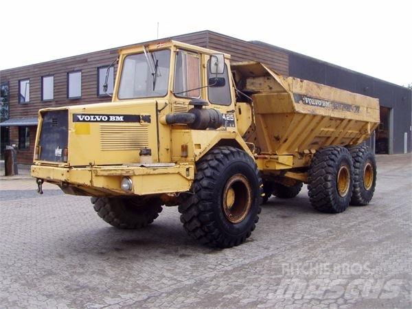 Volvo A25 Зчленовані самоскиди