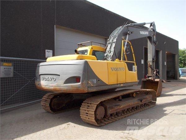 Volvo EC210LC Гусеничні екскаватори