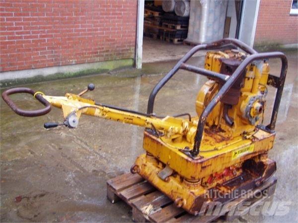 Weber 6011 Інші дорожні катки