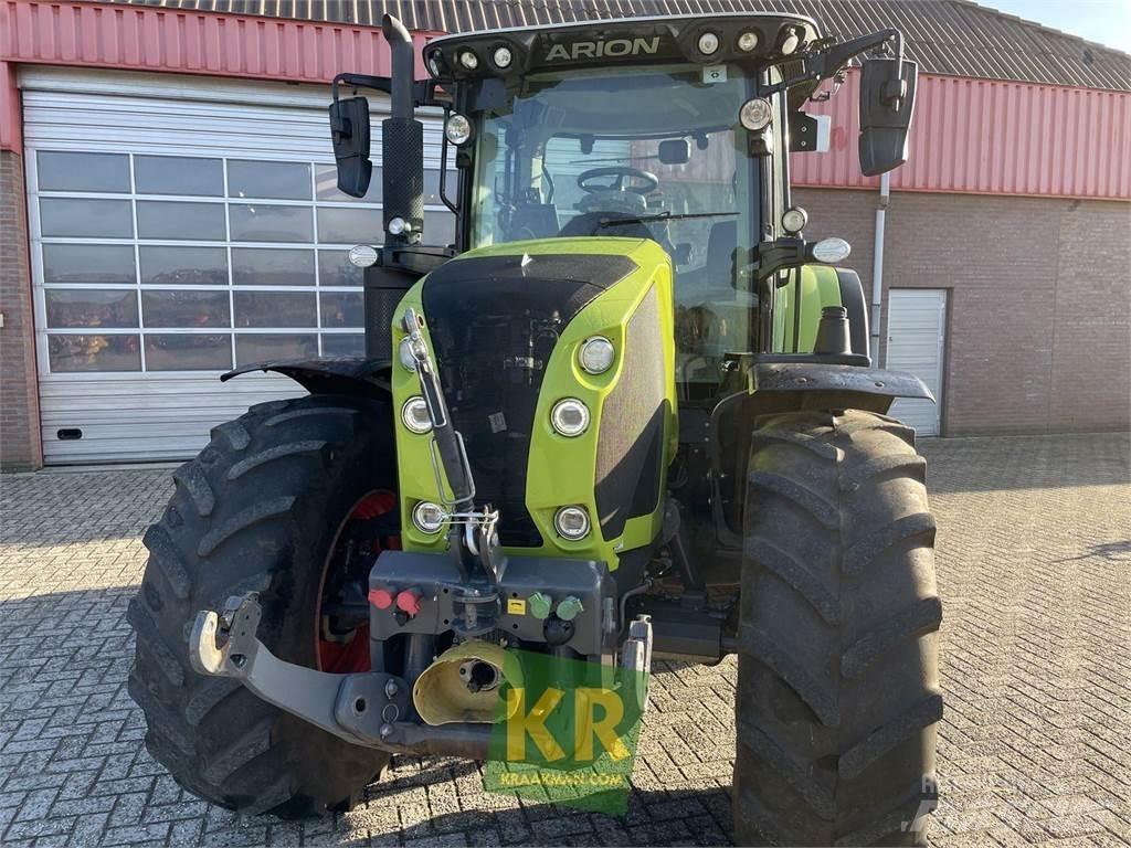 CLAAS Arion 530 Трактори