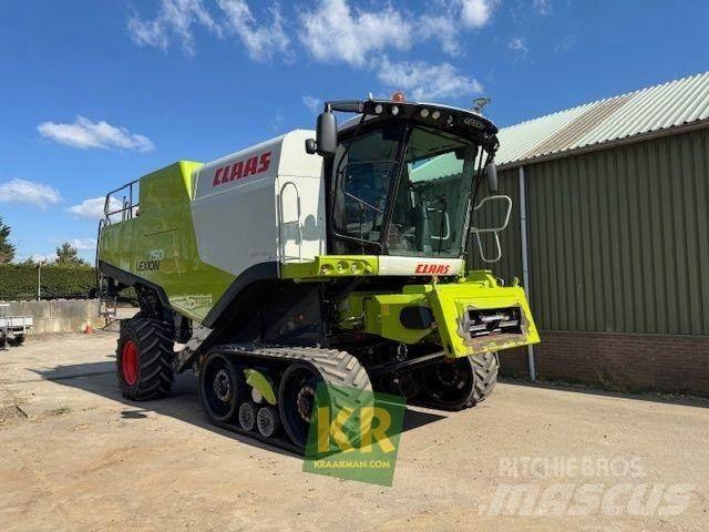 CLAAS LEXION 750 Зернозбиральні комбайни