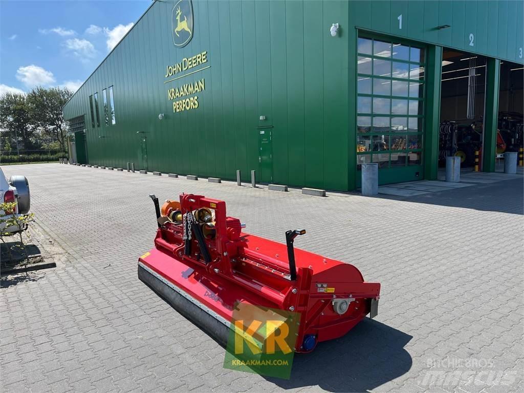 Dücker UM Газонні і лукові косилки