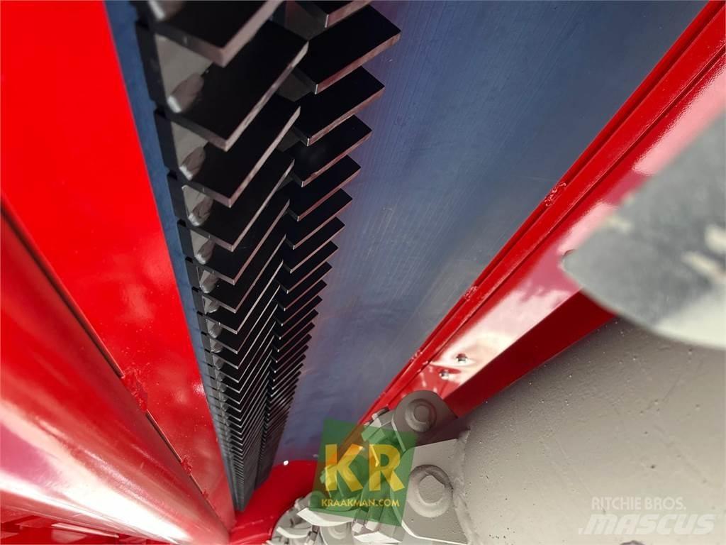 Dücker UM Газонні і лукові косилки
