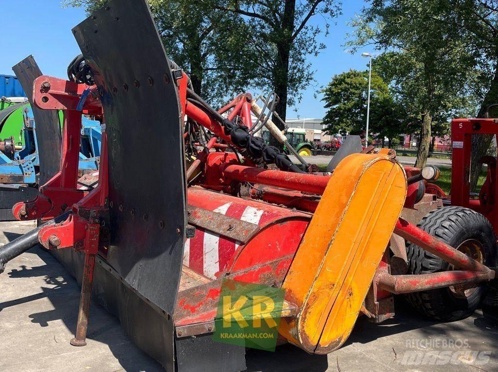 Dücker UM 27 Газонні і лукові косилки