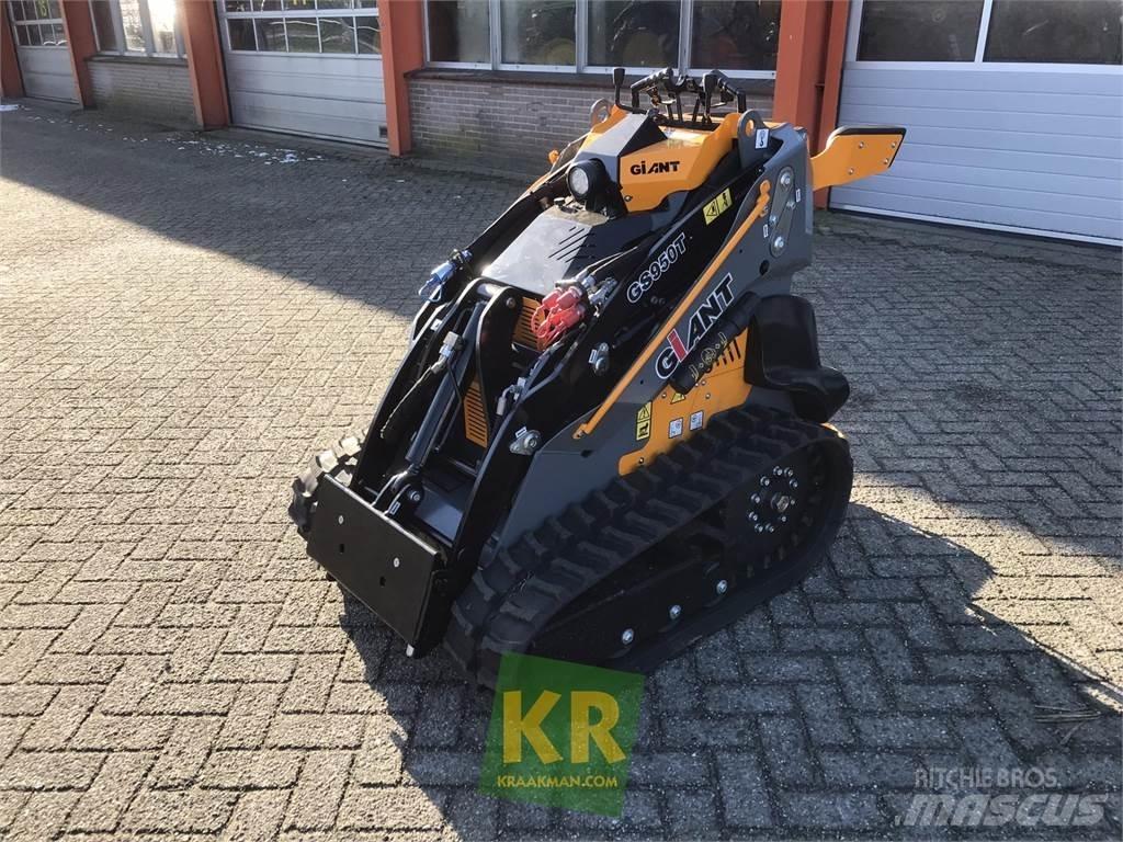 GiANT GS950T Фронтальні навантажувачі та екскаватори