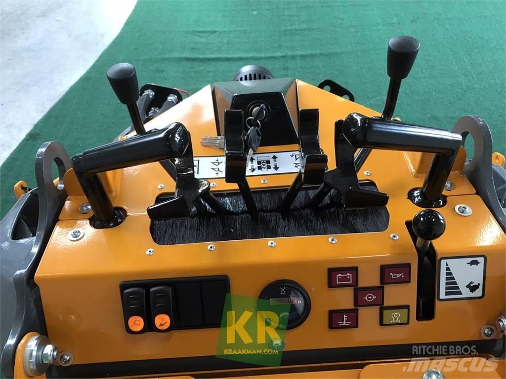 GiANT SK252D Фронтальні навантажувачі та екскаватори