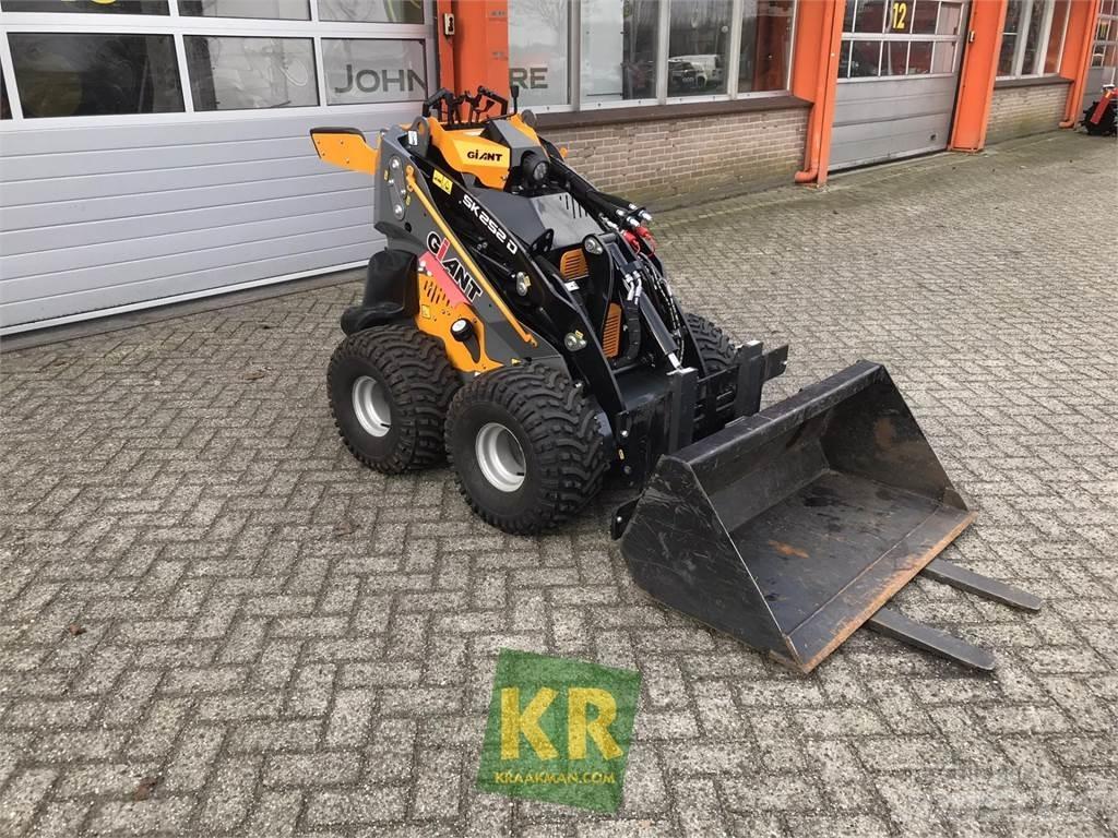 GiANT SK252D Фронтальні навантажувачі та екскаватори