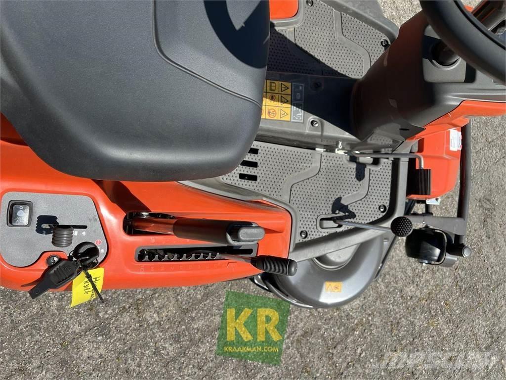 Husqvarna R318X Самохідні газонокосарки