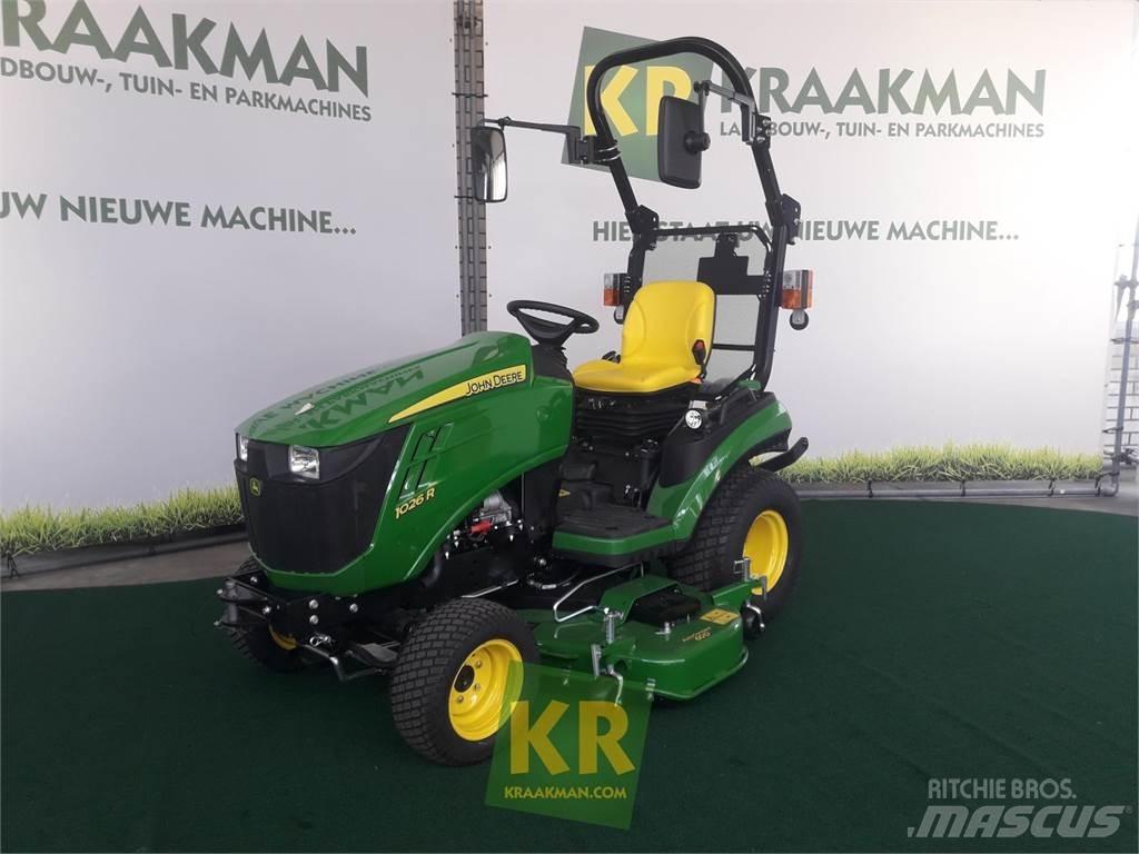 John Deere 1026R Трактори