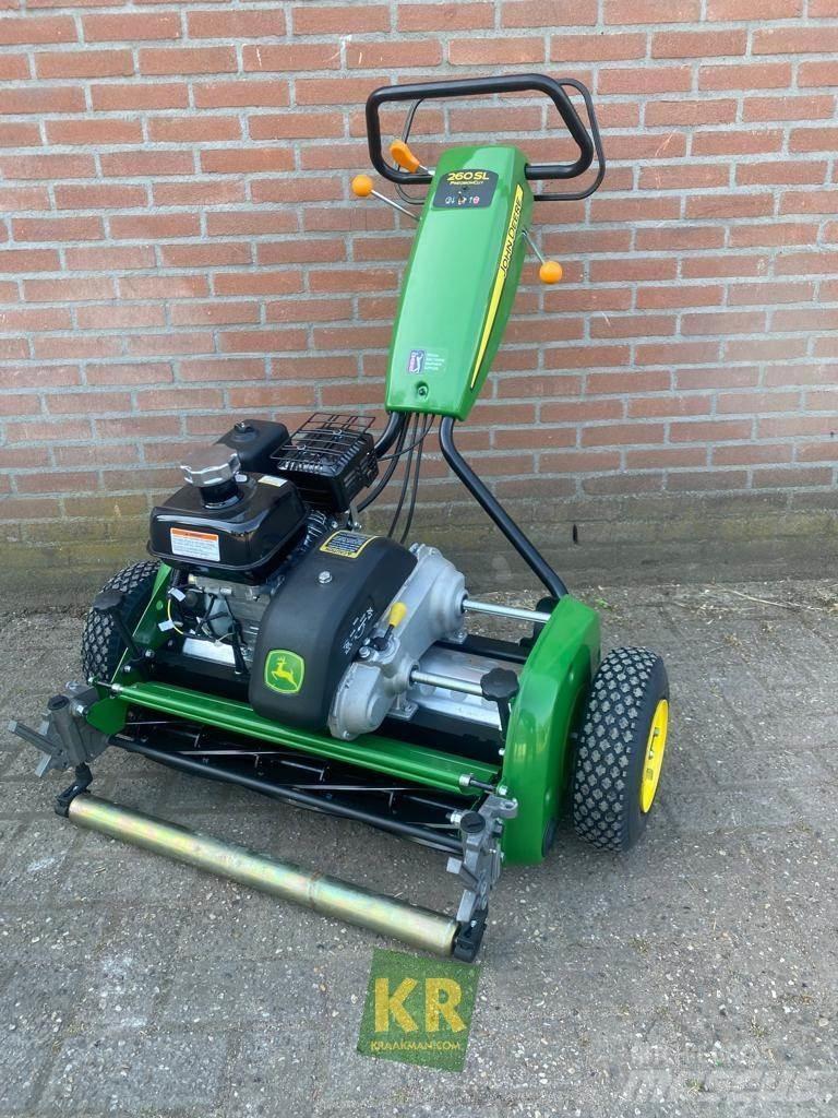 John Deere 260 Газонокосарки