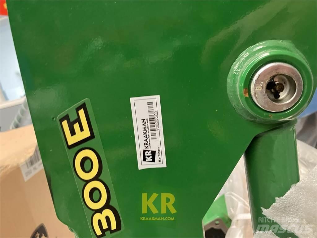 John Deere 300E Фронтальні навантажувачі та екскаватори