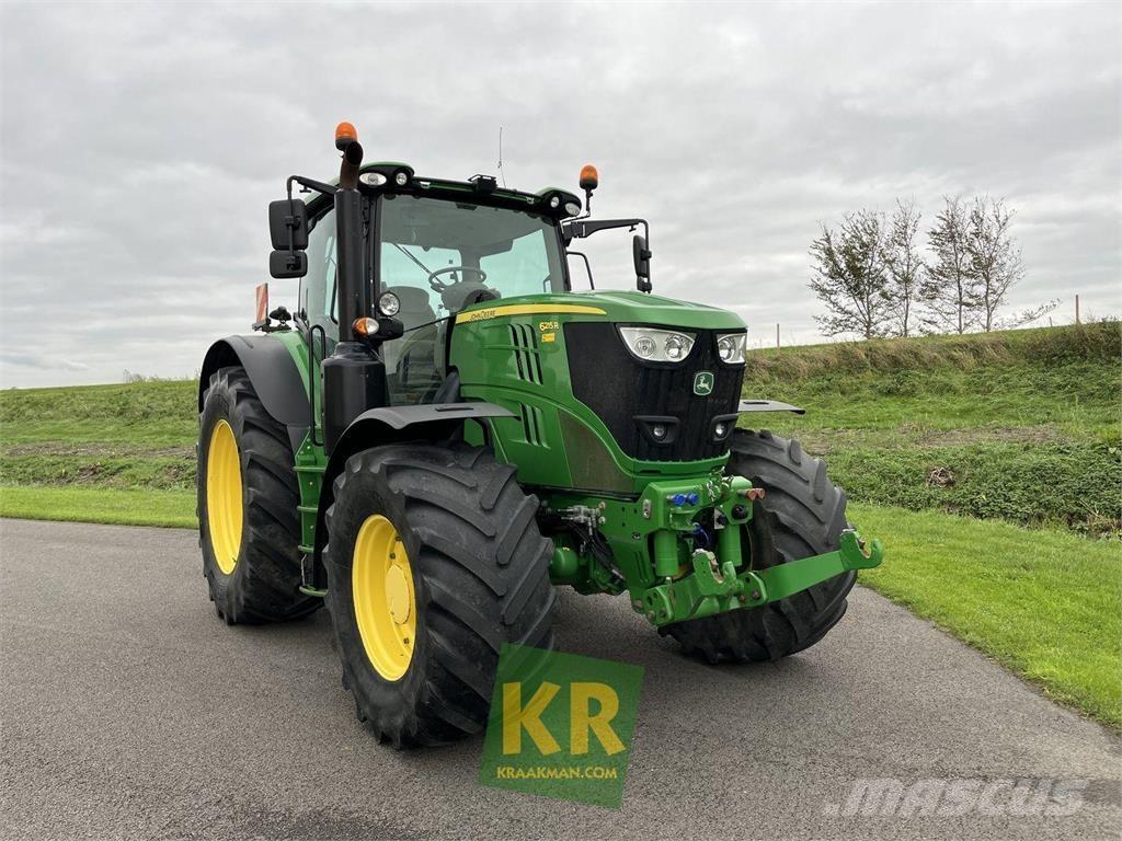 John Deere 6215R Трактори