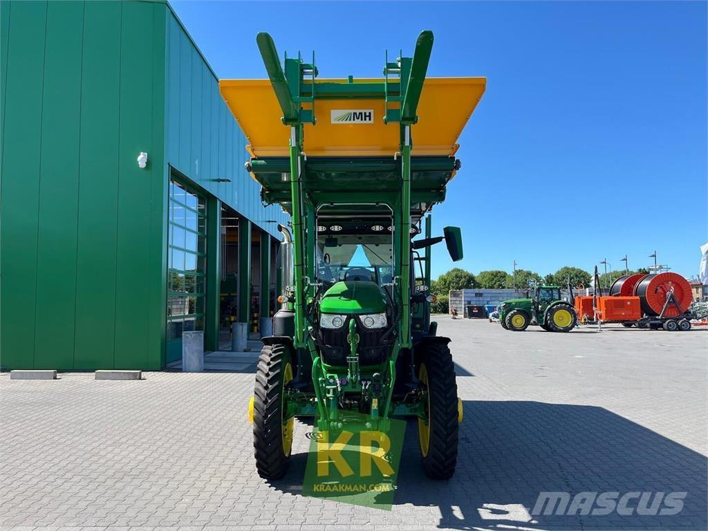 John Deere 6R 155 Трактори