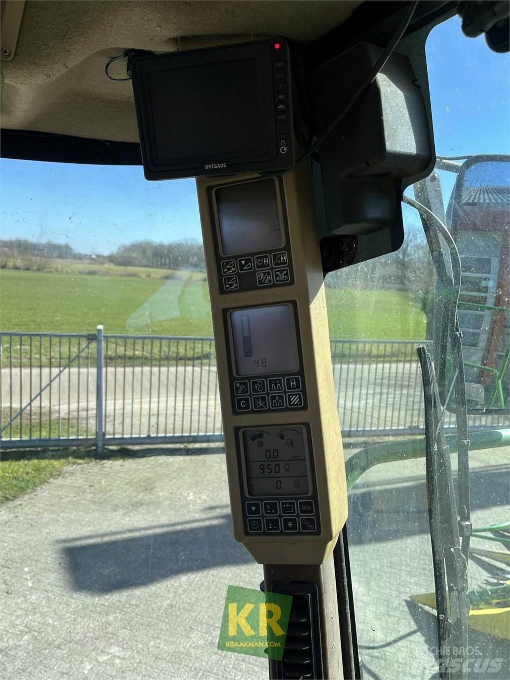 John Deere 7450 Фуражні комбайни