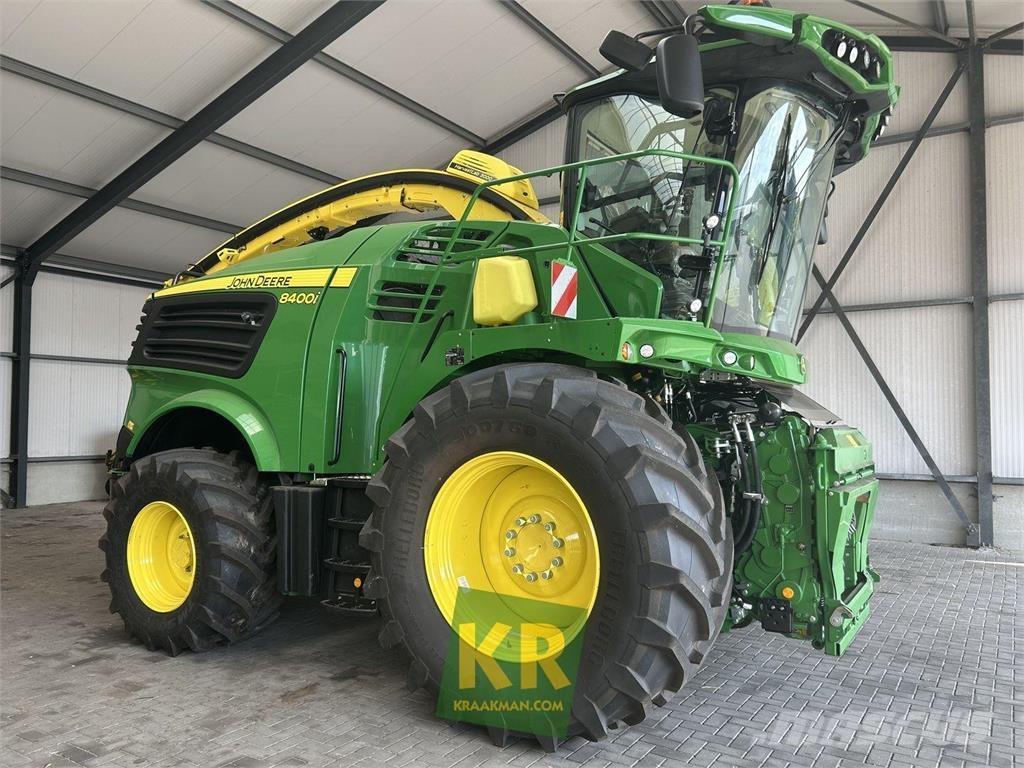 John Deere 8400 Фуражні комбайни