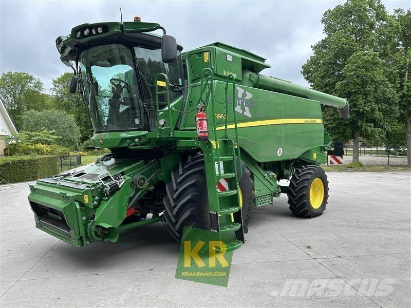 John Deere T660 Зернозбиральні комбайни