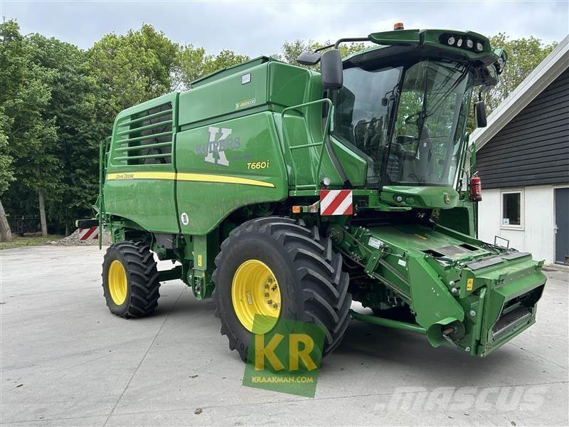 John Deere T660 Зернозбиральні комбайни