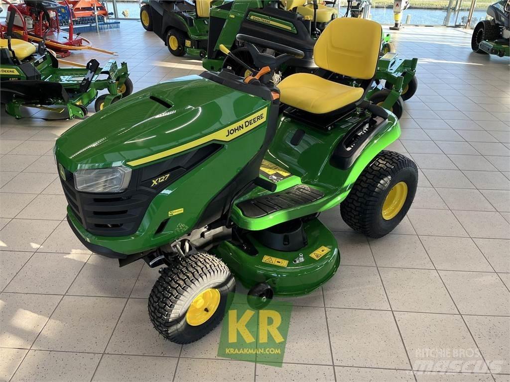 John Deere X127 Самохідні газонокосарки