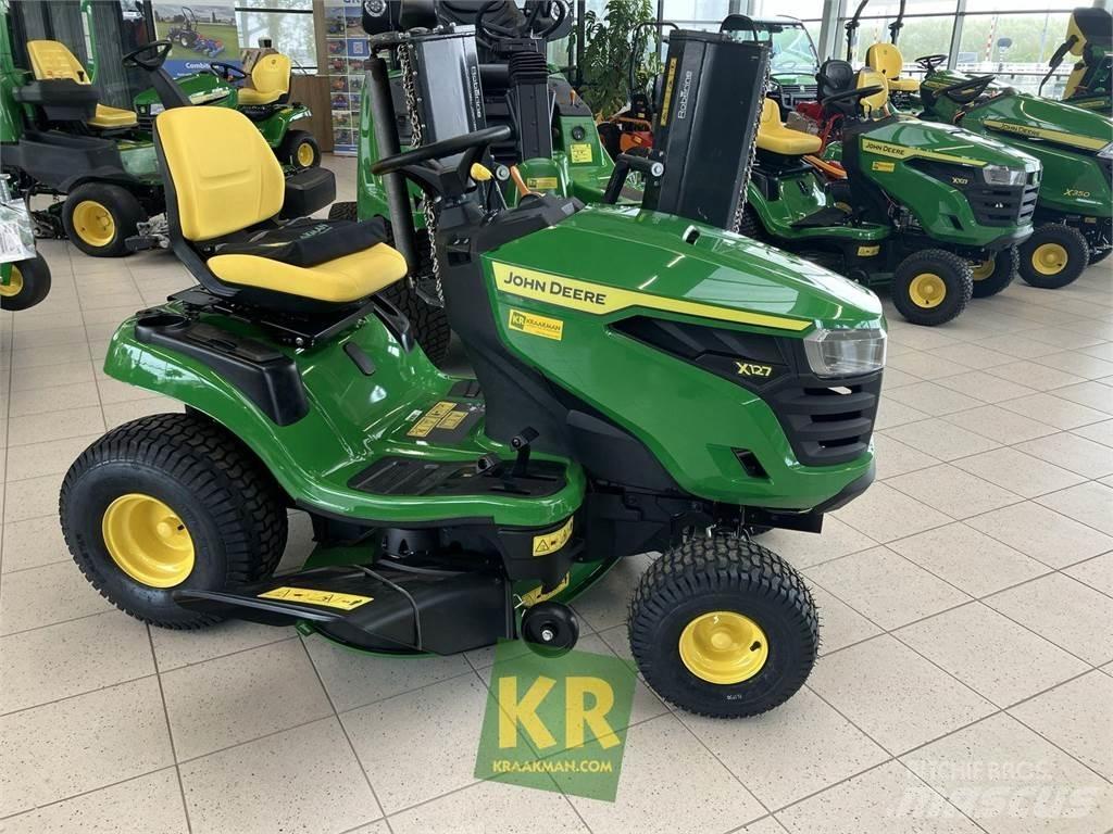 John Deere X127 Самохідні газонокосарки