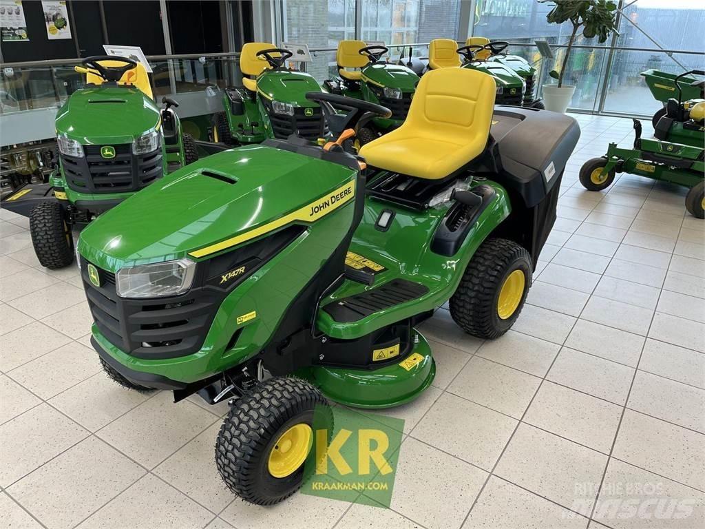 John Deere X147R Самохідні газонокосарки